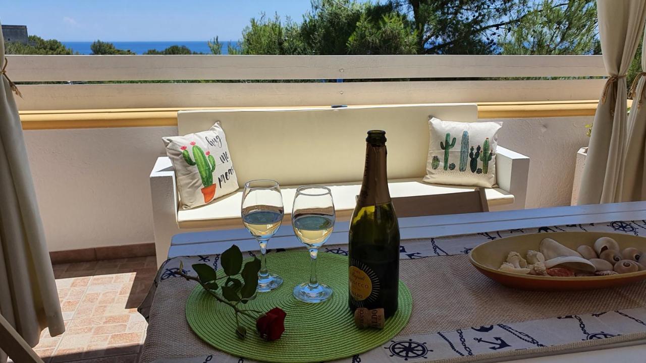 Casa Vacanze "Il Carrubo" 갈리아노델카포 외부 사진