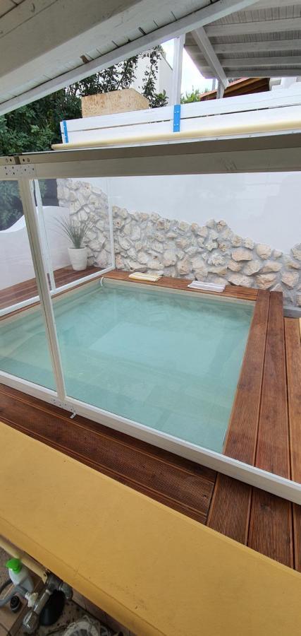 Casa Vacanze "Il Carrubo" 갈리아노델카포 외부 사진